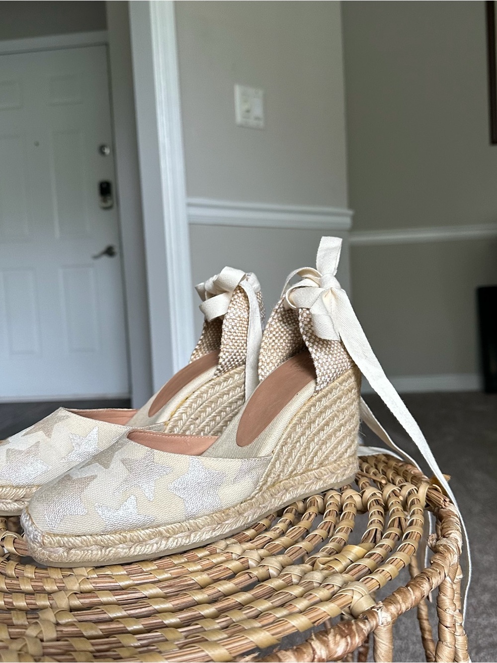 Castaner Cream Star-Pattern Espadrille Wedge Sandals EU 38 US 7.5 Ankle Tie